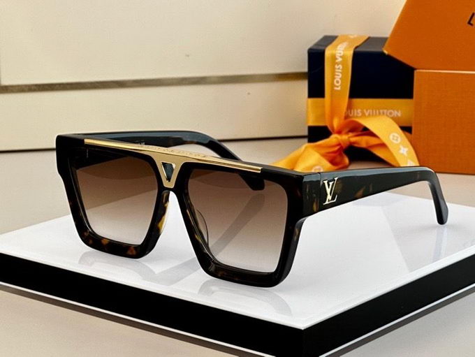 Louis Vuitton Sunglasses ID:20230516-81